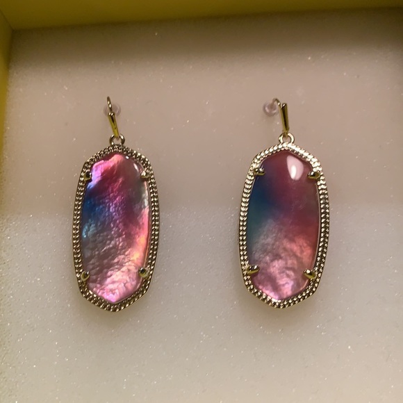 Kendra Scott Elle Watercolor illusion in Gold - Picture 6 of 6